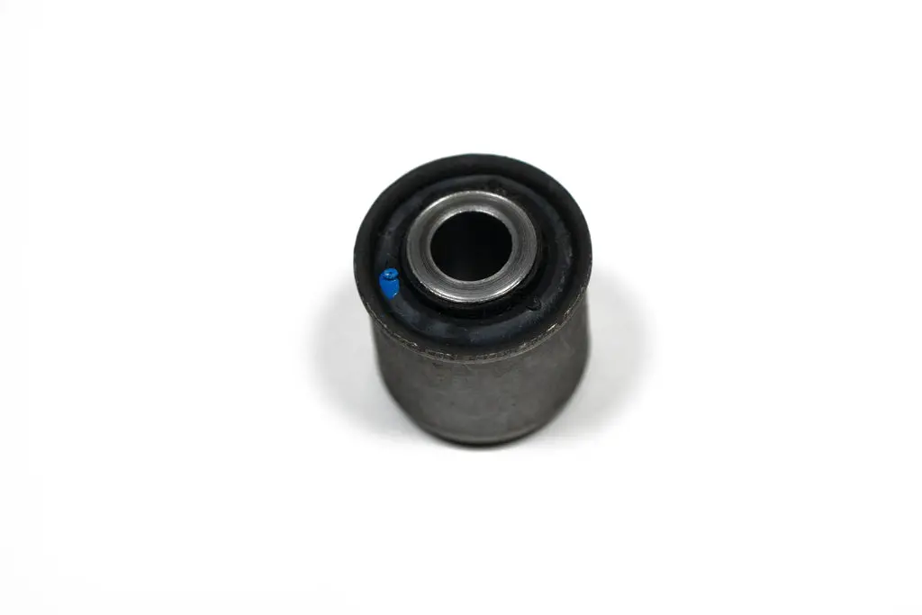 Replacement Track Bar Bushing Yeti Xd For 07-24 Wrangler Jk/Jl/Gladiator Red 1