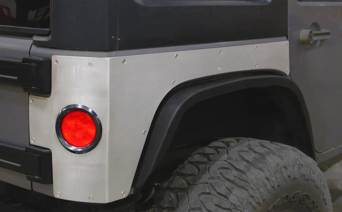 Steel Rear Corner Armor W/ Round Tail Light Holes For Jeep Jku 1