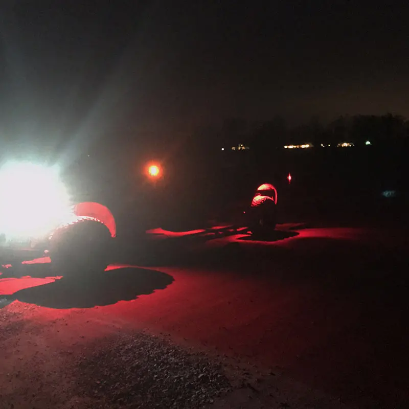8 Piece Rgb Accent Rock Lights (Controller Included) Quad-Lock 1