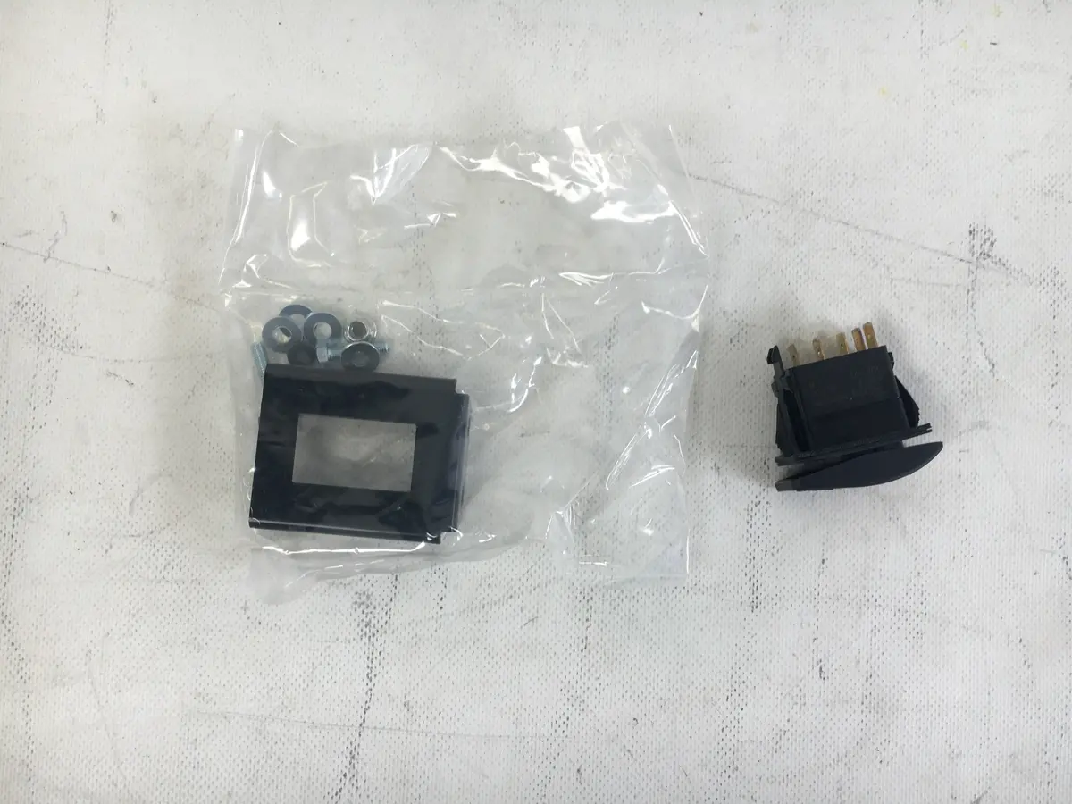 Svc Kt Dash Switch 1