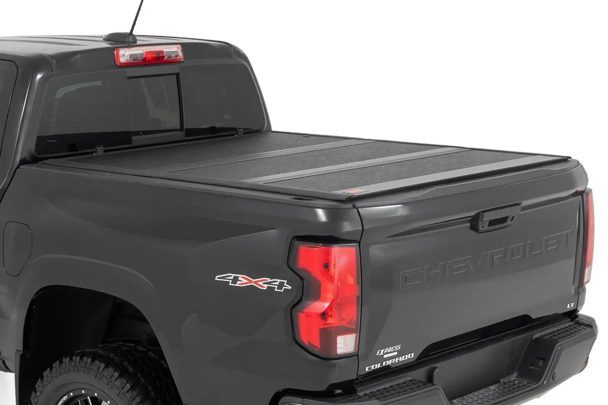 Hard Low Profile Bed Cover - 5' Bed - Chevy/Gmc Canyon/Colorado (15-24) 1