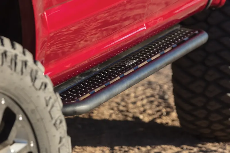 Go Rhino 07-20 Toyota Tundra Dominator Extreme D6 Sidesteps Complete Kit W/Sidestep + Brkts 1