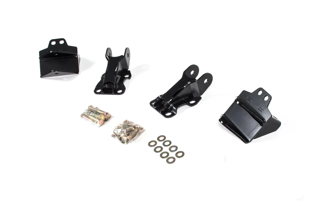 Recoil Traction Bar Mounting Kit | Chevy Silverado And Gmc Sierra 1500 (88-06) 1