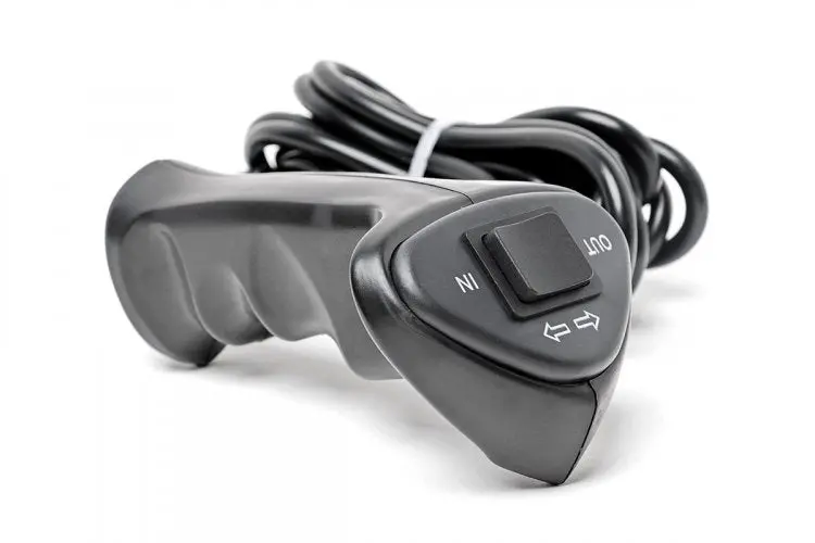 Rough Country 79-00017 Wired Winch Remote 1