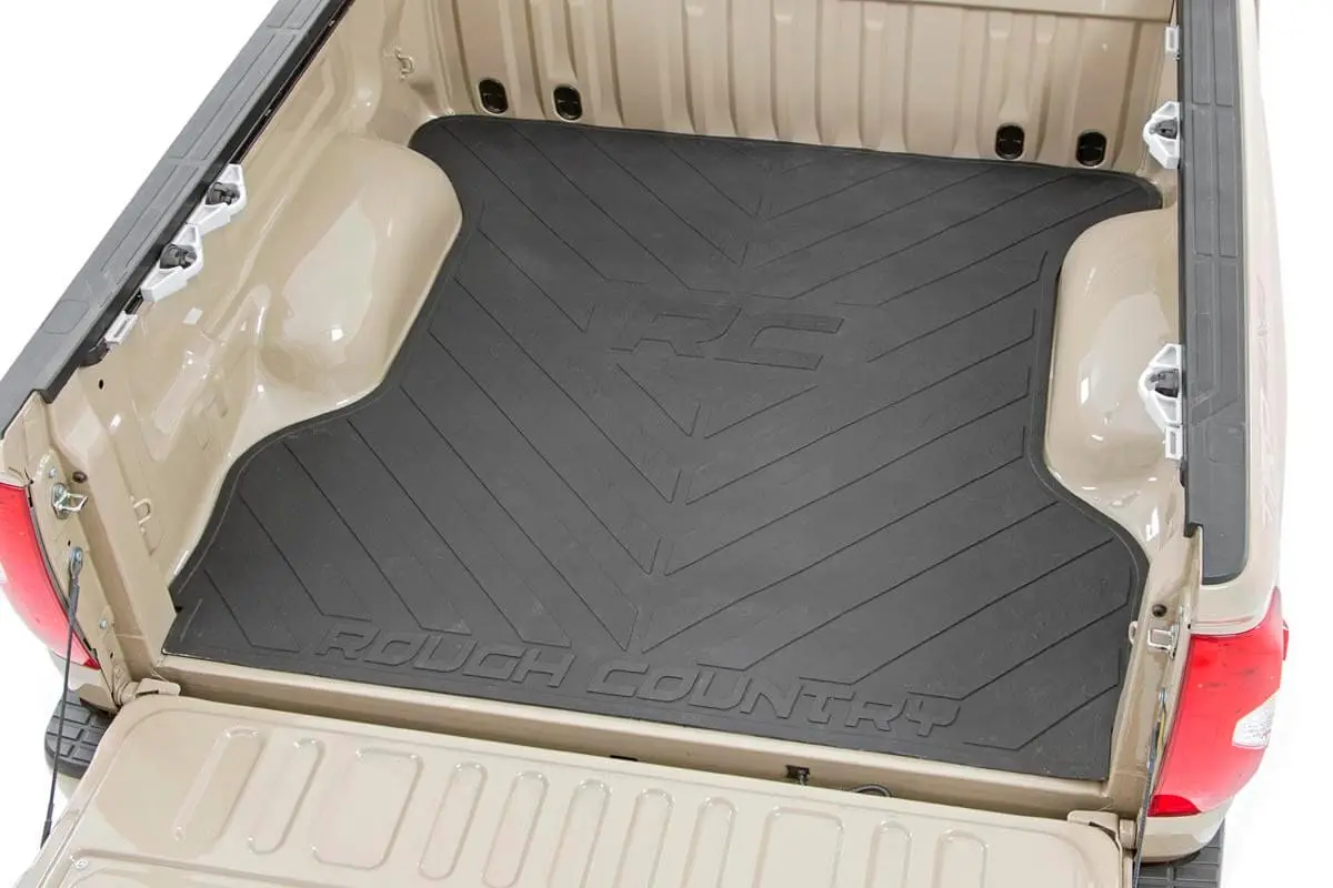 Bed Mat - 5'7 Inch Bed - Rc Logo - Toyota Tundra 2Wd/4Wd (2007-2021) 1