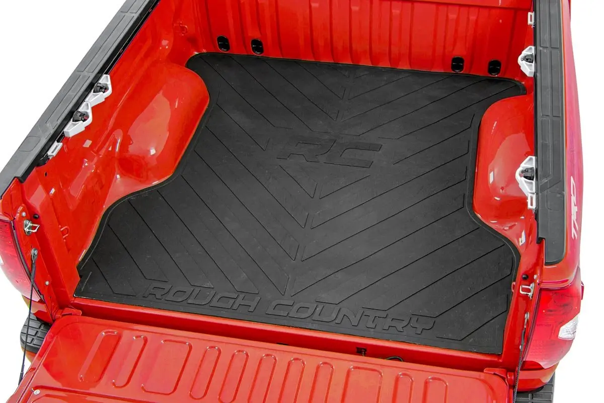 Bed Mat - 5'7 Inch Bed - Rc Logo - Ram 1500 (19-25)/1500 Trx (21-24) 1