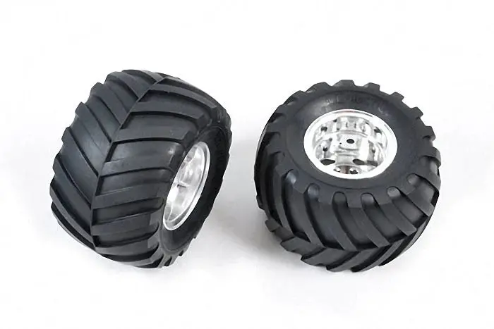 Rear Tire/Wheel 1